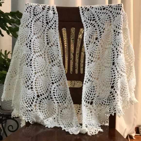 Handmade shawl - Picture 3 of 7